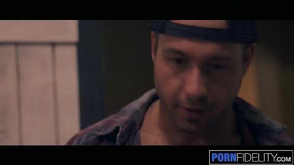 PORNFIDELITY Blair Williams Asks Her Sizable Dicked For Help