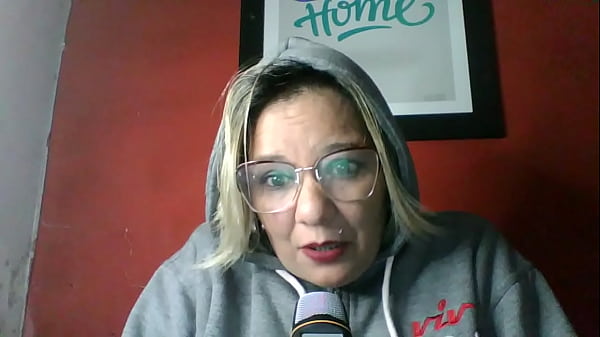 COMI A TIA VERA-A MÃE DO MEU AMIGO-DELICIA DE TITIA