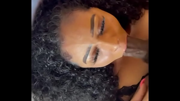 She’s Cute Af And Milks It Good
