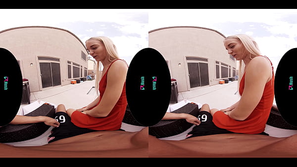 VRHUSH Party Doll Lana Sharapova Has Her Sights On You