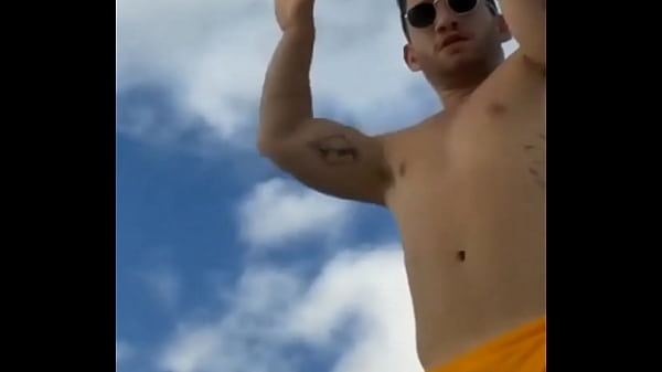 Klébio Damas De Sunga Marcando O Pau