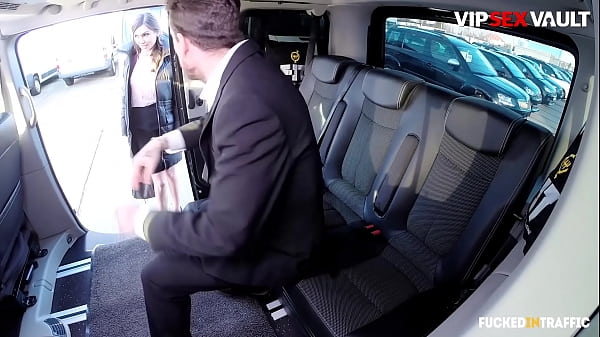 VIP SEX VAULT - (Audrey Jane & Luke Hotrod) Russian Sultry MATURE Takes Massive Cock On The Back Seat Of The Car