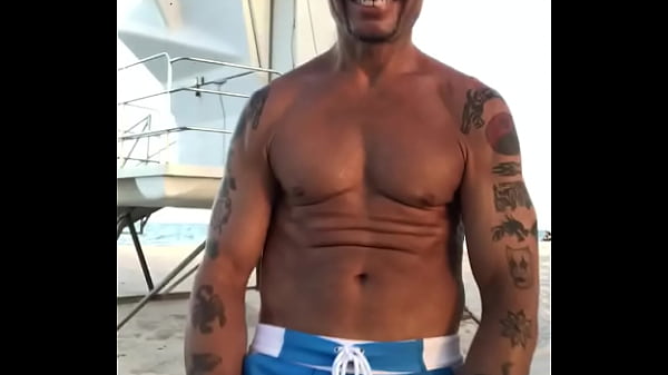 TAN RIPPED ITALIAN PORN STAR MAXXX LOADZ