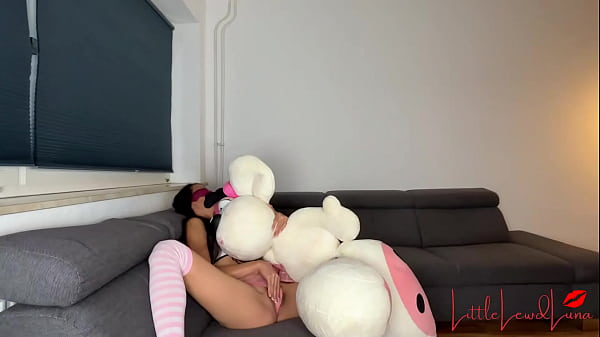 Plush Madness 1: Charming Asian School Hottie Plays With New Plush Toy – Huge Diddl Mouse Stripping, Lipstick Making Out & Making Out – Asian Teen’s Plushie Solo Masturbation Ends