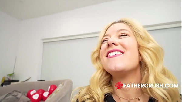 Stepgirl Feels Every Stroke As My Voluptuous Rod Packs Her Cunt On Vday - FatherCrush