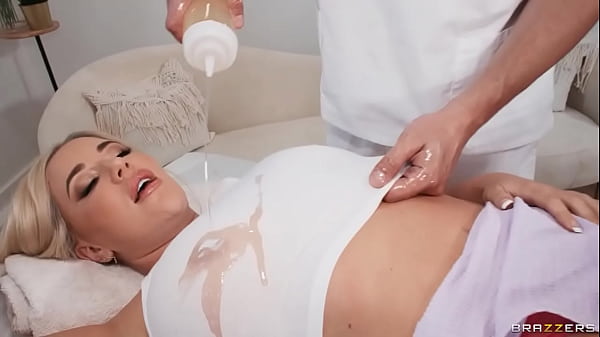 Greased Up Fuckfest With Her Husbandâ€™s BFF Savannah Bond / Brazzers/ Enter XVPROMO On Official Site For Discount