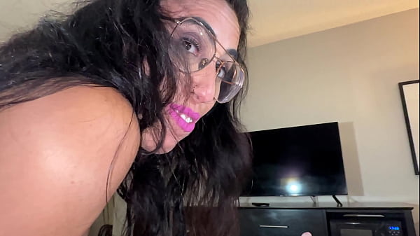 My Kinky Stepmommy Candice Jizz Gave Her Stepson A Quick BJ