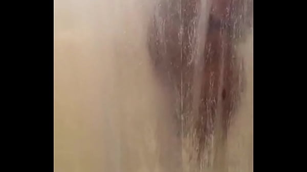 SMURFBABY IN THE SHOWER
