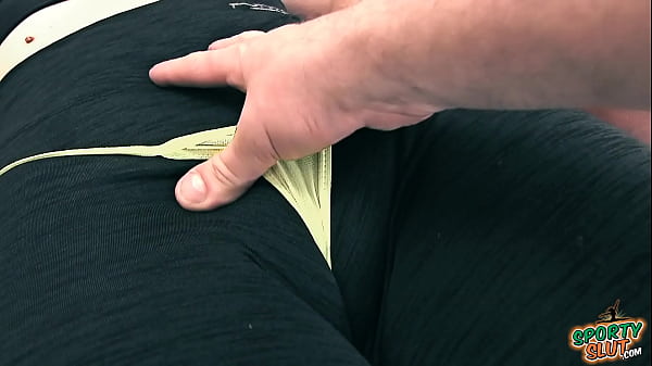 Gigantic Large Bubbly Behind! Minuscule Midriff! Cameltoe Honeypot. Thong And Spandex