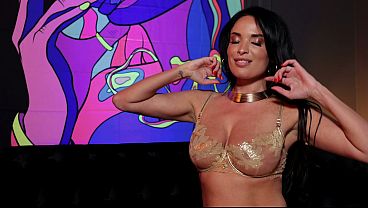 Anissa Kate Has Arrived | Model Uncover