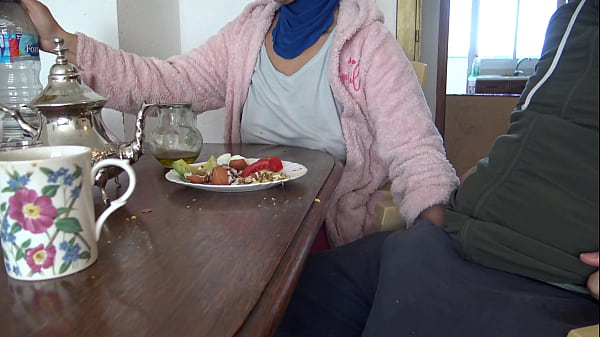 Turkish Stepmommy Masturbates Her Stepson While Having Breakfast