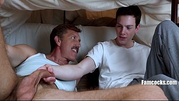 Stepdaddy And I Built A Blanket Fort For Comfort Instead We Hammerred In It