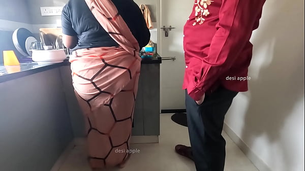 Pole Baring And Stroking Infront Of Andhra Housekeeper Sridevi