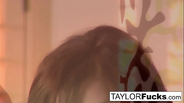 Taylor's Hot In Pink