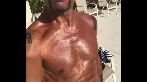 POOL DAY FOR MAXXX LOADZ HARDBODY ITALIAN PORNSTAR