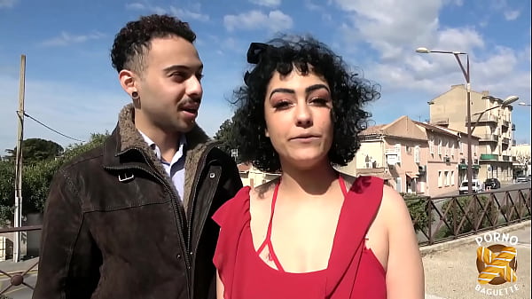 Azylis Idolize Se Faire Baiser Dans Tous Les Sens Par Son Copain