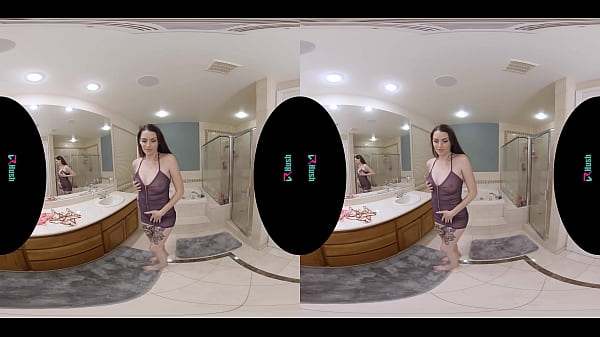 VRHUSH Aria Khaide Tries On Outfits Before Riding Your Boner