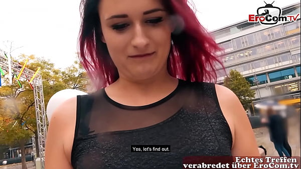 Rothaarige Deutsche Schlampe In Schwarzen Nylons Beim Sextreffen