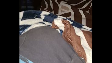 Unas Ganas De Acabarle Las Tetas A Una Pendeja