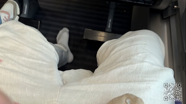 Crazy Risky Hand Work In The Drill And Leave A Catch On The Seat :P
