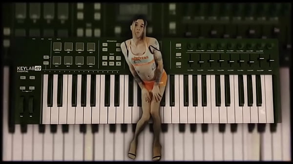 Hooters Doll Adores Utopia Dance