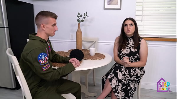 TOP GUN XXX PARODY TRAILER