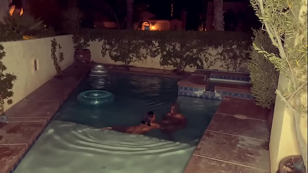 Having Some Fun With My Enormous Booty Ebony Stepsister At The Pool She Gave Me Some Slobbery Head