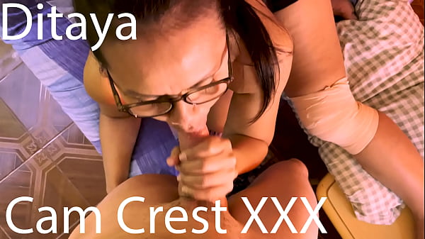 My StepAunt Hurt Her Knee, So I Let Her Deepthroat My Cock