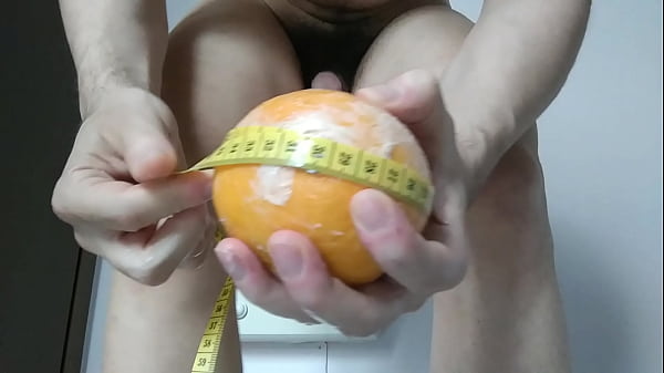 A Sizable Grapefruit Of 30 Centimeters