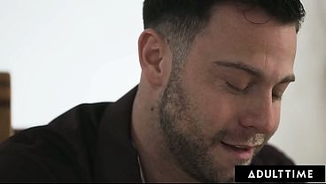 ADULT TIME - Skye Blue Drills Her Bestie's Seducing Fiancee To Cure His Cold Soles! ITALIAN SUBTITLES