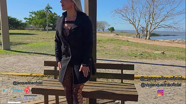 FUI DAR UMA VOLTA COM MINHA ROUPA NOVA