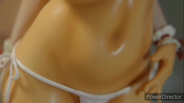 Muñequitas: Akiko Kamimura, Colección Q-six: Tetas Masivas