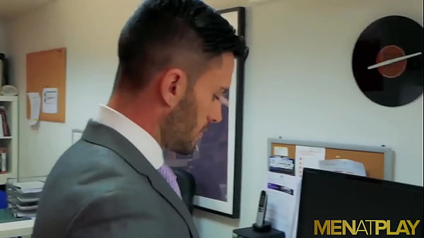 MENATPLAY Latin Andy Star Cheeks Bred By Suited Boss Nick North