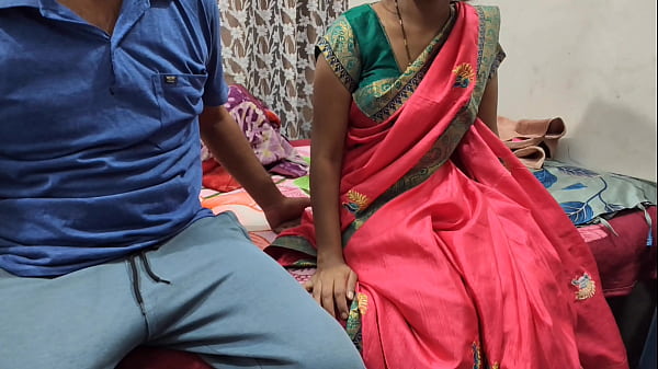नौकरानी ने अपनी साड़ी उतार कर मालिक से चूत चुदावाई हिंदी ऑडियो