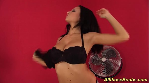 Sultry Babe Dominno Plays With Her Monster Juggs