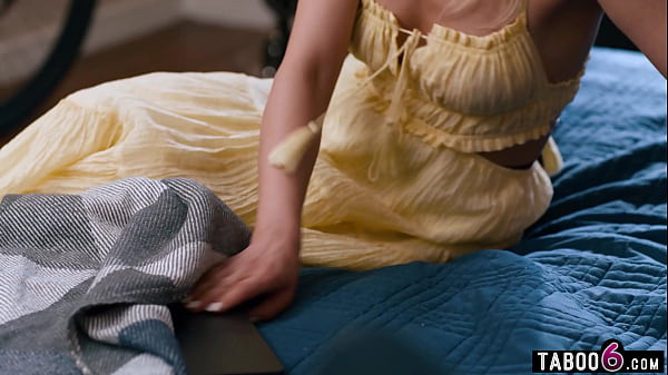 Stepmother COUGAR Finds Ass Play Porn On Her Stepsons New Laptop