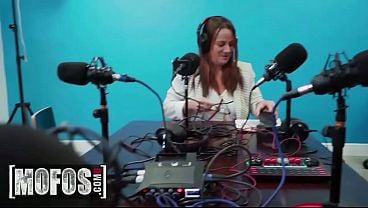 MOFOS - Bree Brooks Works Johnny Relish With Her Melons, Turning A Live Podcast Into A Passionate Fuckfest