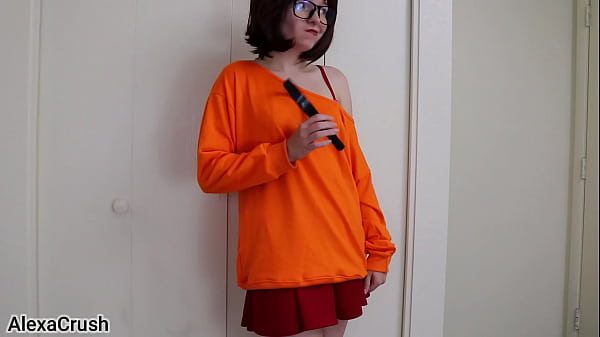 Velma DISROBES For Clues