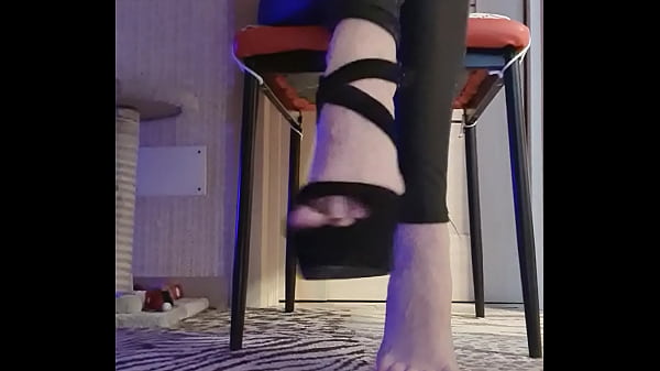 Sleazy Nympho In Black Leggings Massages Her Strokes