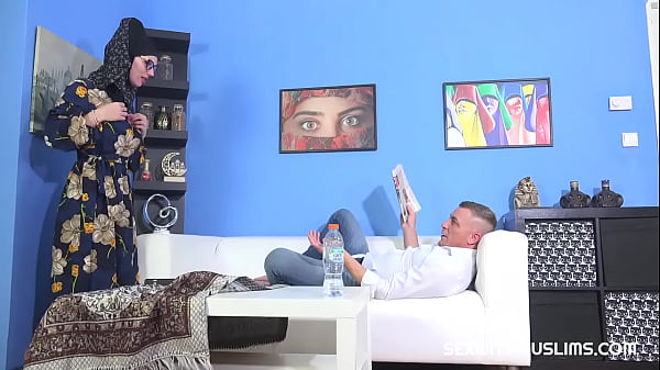 Seductive Hijab Slut Really Desires For A Hard Pole