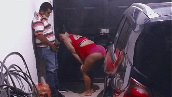 Delivery Bloke Recorded With A Hidden Camera: My Cuckold Husband Records Me Serving An Oral To The Lucky Outsider, I Worship The Delivery Man's Member In My Garage (I'm A
