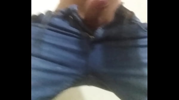 Roger Saca Su Leche