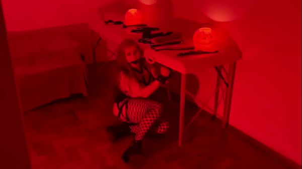 7 NOITES DE TERROR Jogos Mortais: Camila Vegas Se Fode No Pau Do Billy FACEFUCKING GRITTY