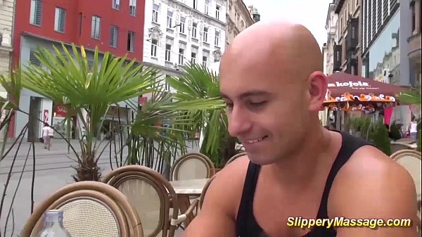 Scorching Chocolade Slick Massage Sex
