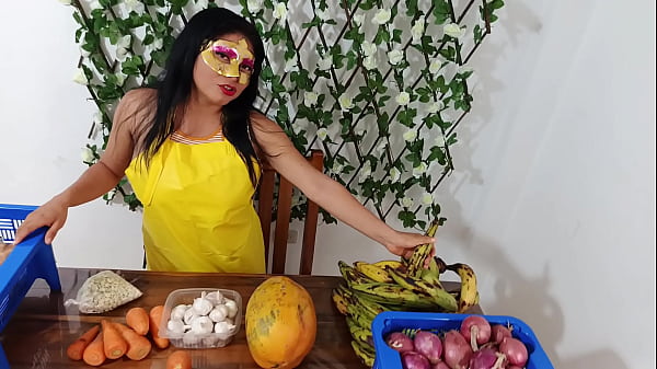 Sex With The Vegetable Vendor! She Didn't Have Any Change, So We Ended Up Smashing Standing Up At Her Workplace.