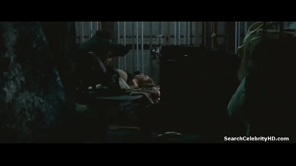 Natalie Portman Mila Kunis In Black Swan 2010