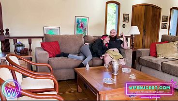 Wifebucket Amateurs - When There's Nothing Good On TV Me And Stepsis Like To Bang