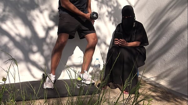 I Take Out My Huge Dick In A Public Rest Area, This Muslim Doll Is Shocked !!!
