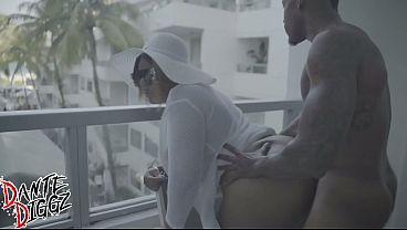 FULL VIDEO!!! Big Rear Afro Latina Shanice Luv Gets A BBC Rod Down On A Balcony At Xbiz Miami