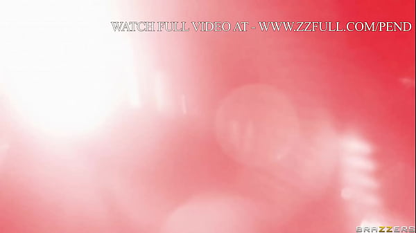 Why Not Pound Me.Desiree Dulce, Tru Kait / Brazzers / Stream Full From Www.zzfull.com/pend